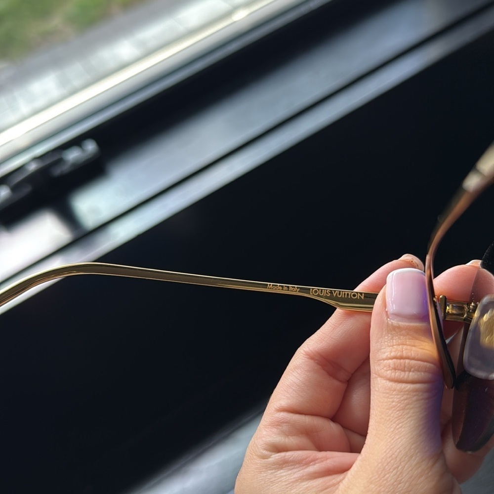 Louis Vuitton Ash 1.1 Millionaires Pilot Z1261W Gold Rimless Aviators - Picture 13 of 13